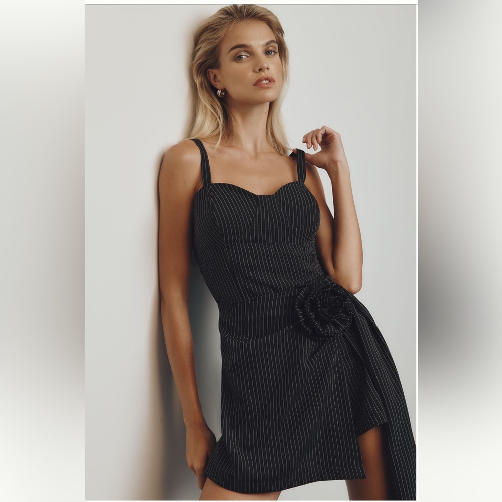 Anthropologie Preppy Femme Aubrey Pinstripe Rosette Romper NWT Medium